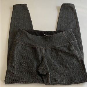 🔥5/$25 Old Navy Active Go Dry Small Leggings